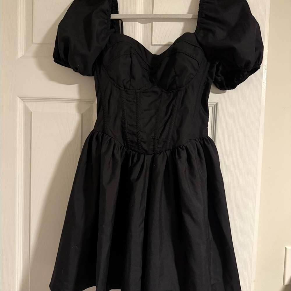 Women’s dress